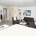 Haus-kiki-app-luetje-eek-west