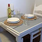 Haus-kiki-app-luetje-eek-west *
