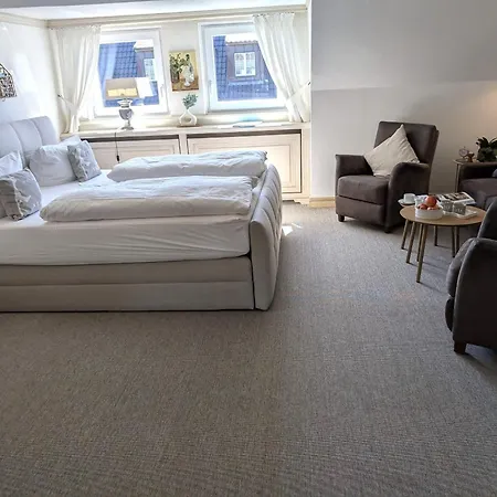 Haus-kiki-app-luetje-eek-west Apartament